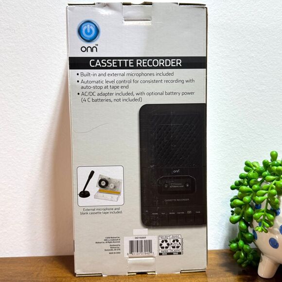 ONN Cassette Recorder External Microphone Blank Cassette Tape Headphone Jack - Picture 2 of 6
